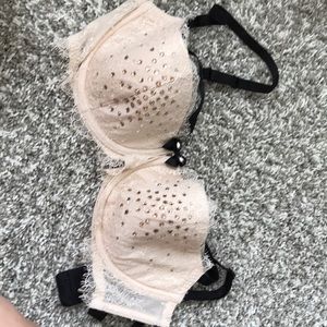 Victoria’s Secret bra